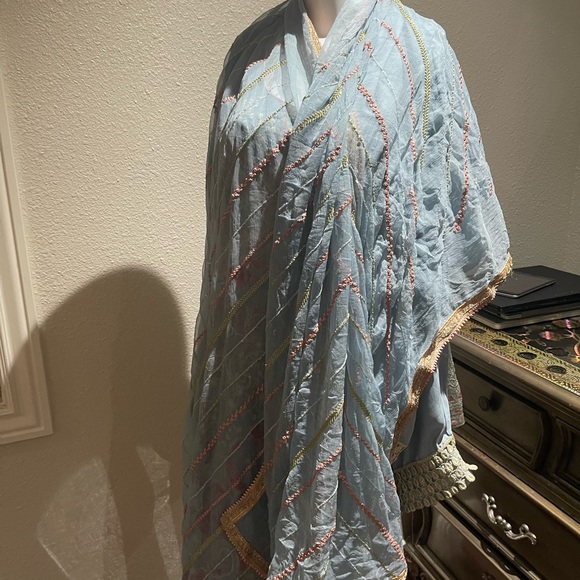 Pakistani branded dress - Picture 13 of 16